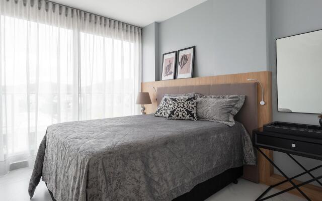 Rooftop com piscina em Jurerê Internacional #JA12