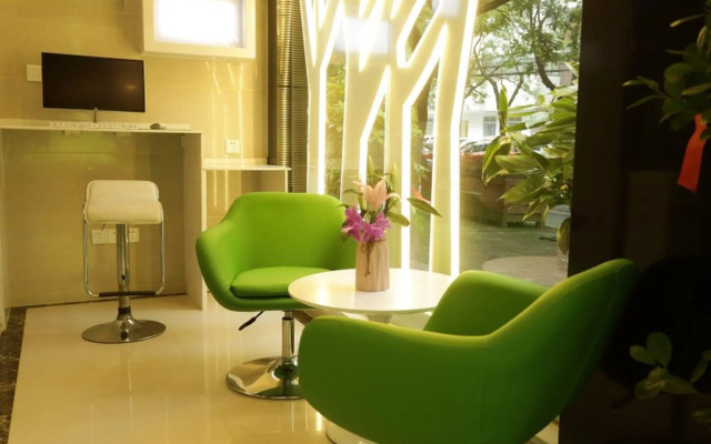 Vatica Hefei Lujiang Road Hotel