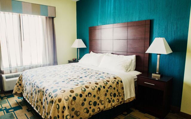 Three Rivers Inn and Suites - Three Rivers