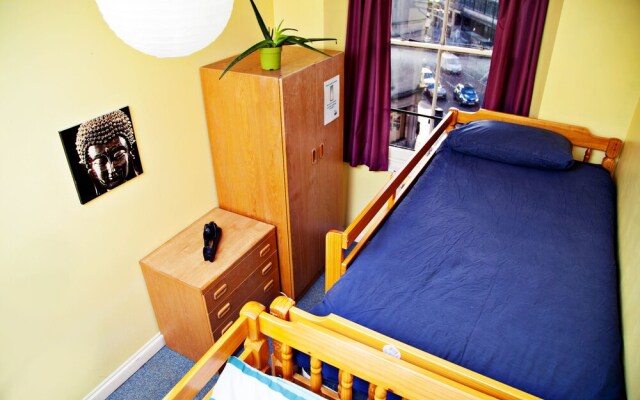 Homestay Bristol - Hostel