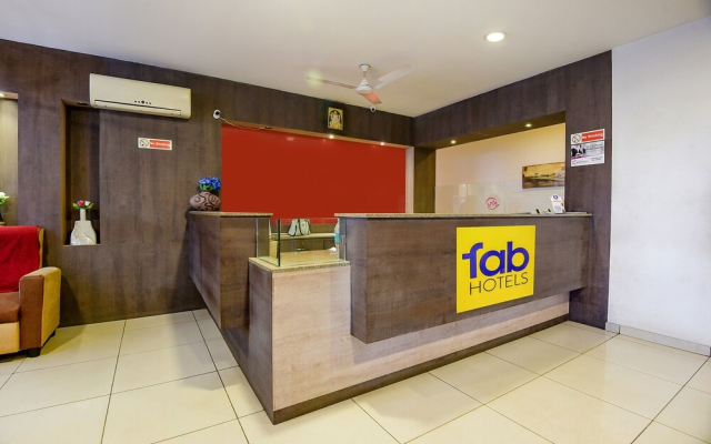 Fabhotel The Grand