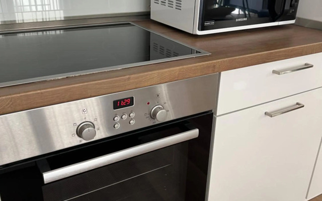 Luxury 5 Star Studio in the City Center with Pool