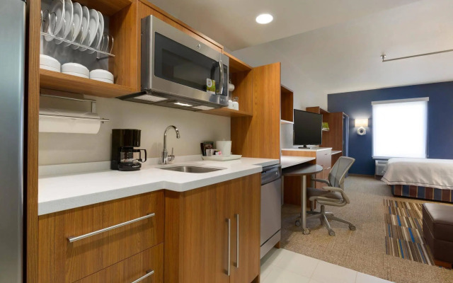 Home2 Suites by Hilton Glendale - Westgate