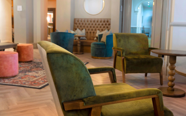 Hatherley Manor Hotel & Spa