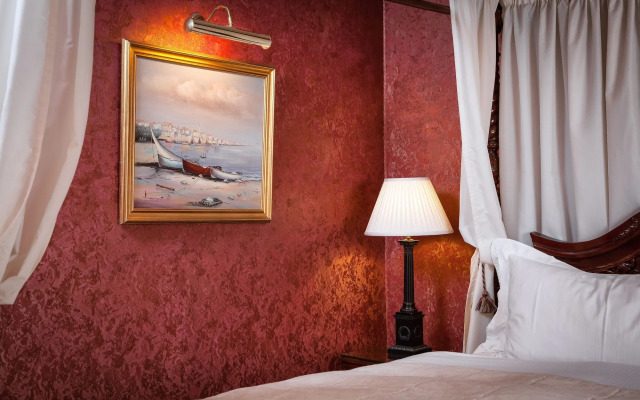Angel Hotel