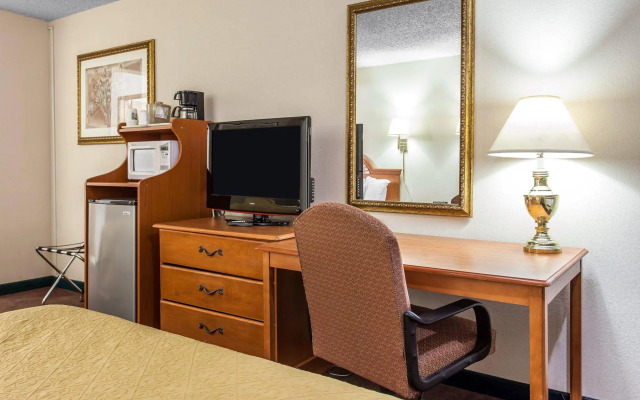 Quality Inn & Suites Lacey Olympia