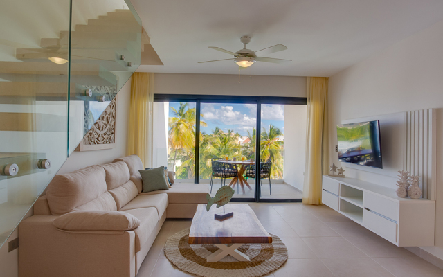 Stanza Mare Beach Front