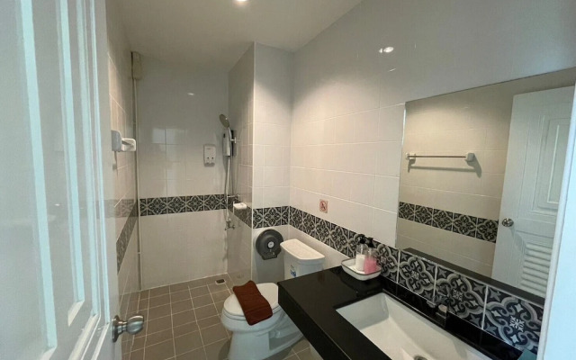 Dwell Phuket Airport