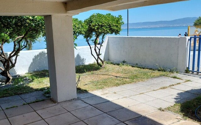 Sea view Perea Apartment