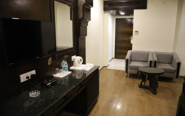 Oyo Premium Children Park Sardarpura