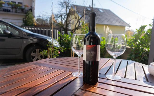 Apartment Maksimir Yard Zagreb