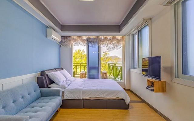 Geoje Gabaestory Pension