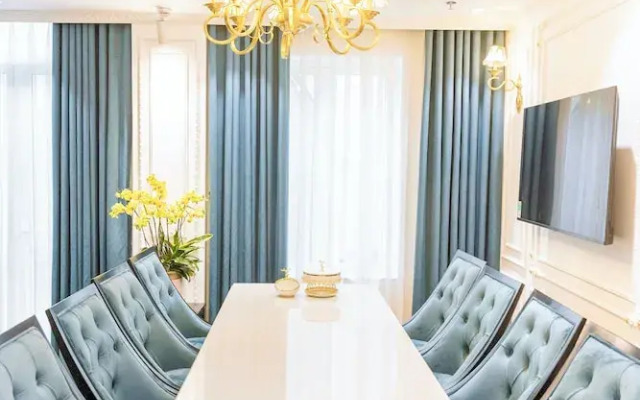 Leo Mansion Luxury Serviced Apartment