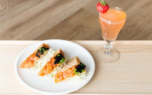 Kimpton Everly Hotel Hollywood by IHG