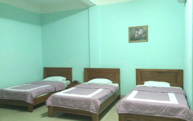 Phuong Long Hotel