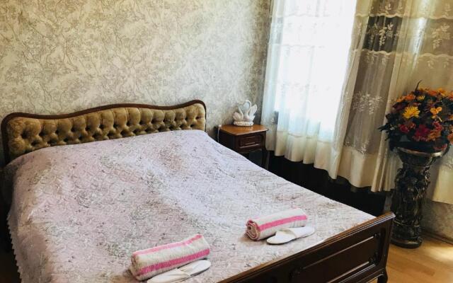 Best Location Old Tbilisi Apartment