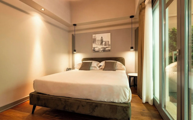 Loly Boutique Hotel