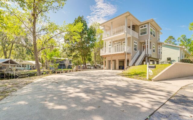 Tropical Canalfront Escape With Decks & Dock!