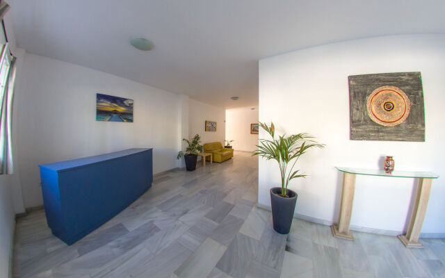 Apartamentos Turísticos Almoraide