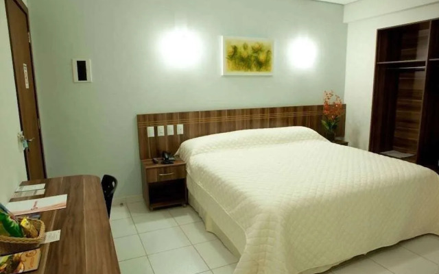 Serras Hotel