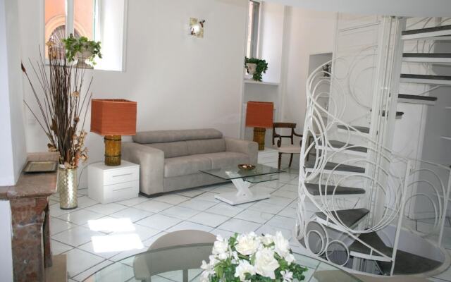 Apartment With 2 Bedrooms In Roma, With Wonderful City View And Wifi