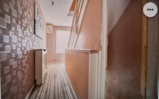 4bed Castle in Medway Free Sports Channel Parking