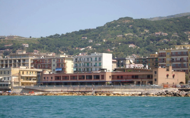 Hotel Polo Nautico