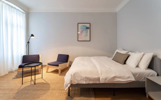 Cute and Cozy Studio - Close TO THE Center