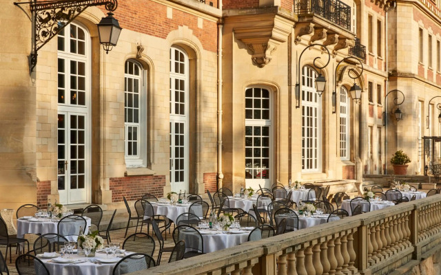 Château Jeanne & the Forest - Château de Montvillargenne