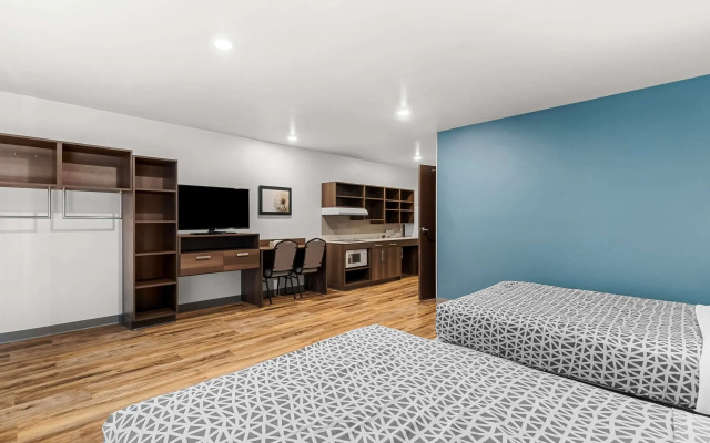 Woodspring Suites Corona