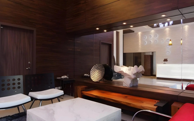 Golden Hotspring Hotel