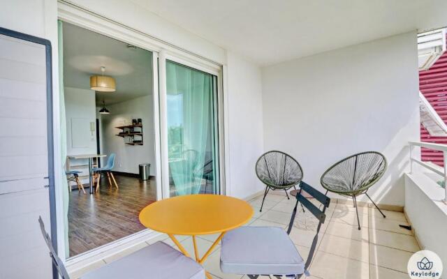 Studio - Le Melba - Balcon - 2 étoiles - Ste-Clotilde