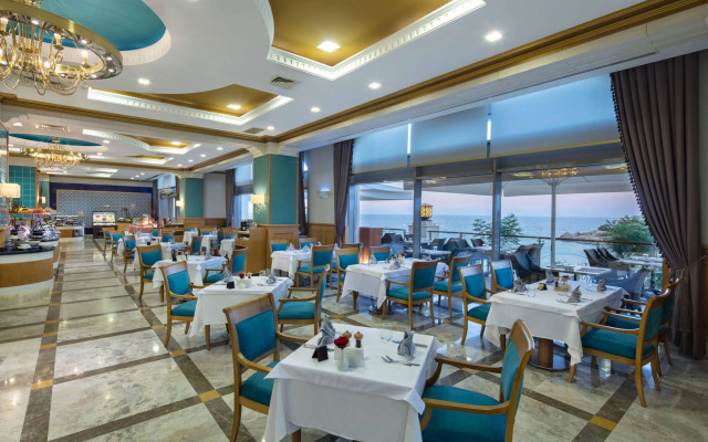 Merit Royal Hotel - All Inclusive