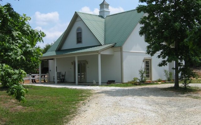 The Red Horse Inn