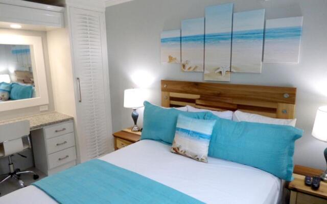 Beach One Bedroom Suite A20