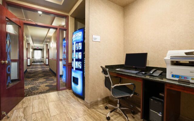 Ramada Edson