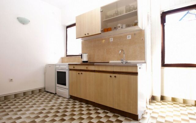 Apartments Bubamara 1398