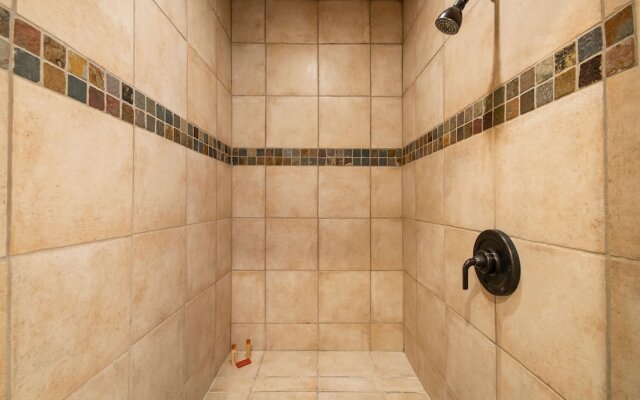 The Sunrise Retreat by Vtrips