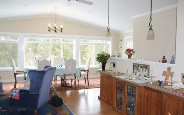 The Maria Rose Bed & Breakfast