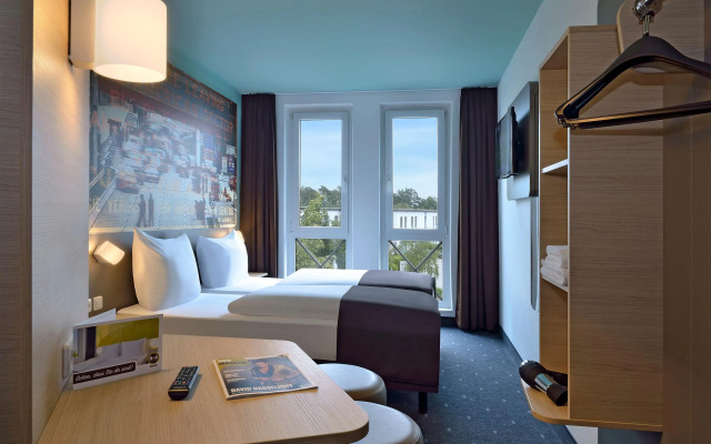 B&B Hotel Berlin-Dreilinden