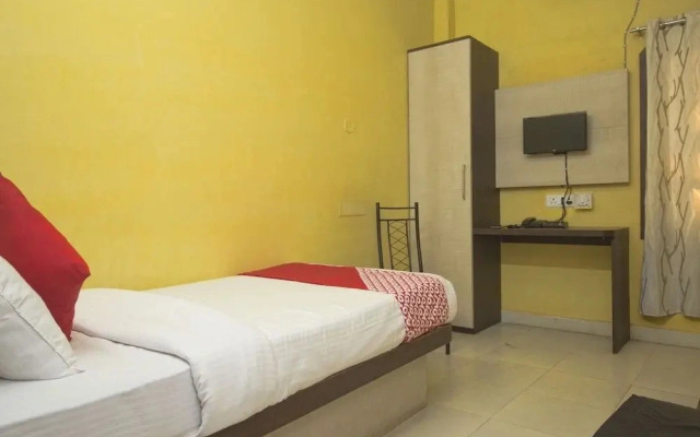 Sudhriti Hotel By OYO Rooms