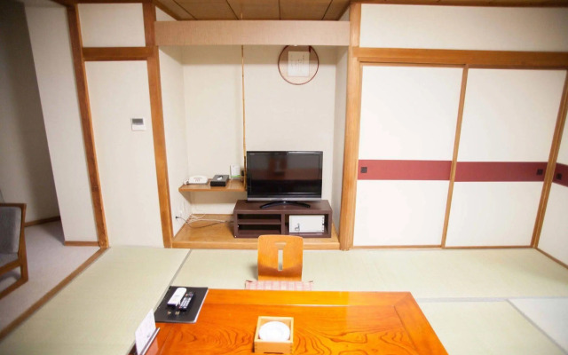 Nakamuraya Ryokan