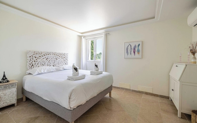Exceptional Villa - AC- 6br-12p - Mougins