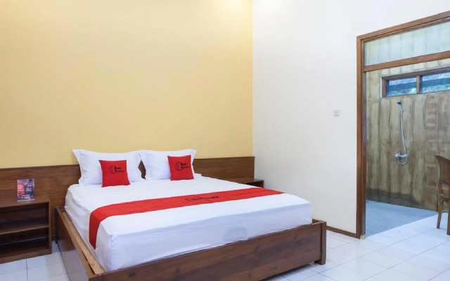 RedDoorz near Baluran National Park