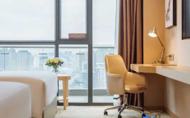 Vienna Hotel (Kunming Hi-Tech Xicheng Times Shop)