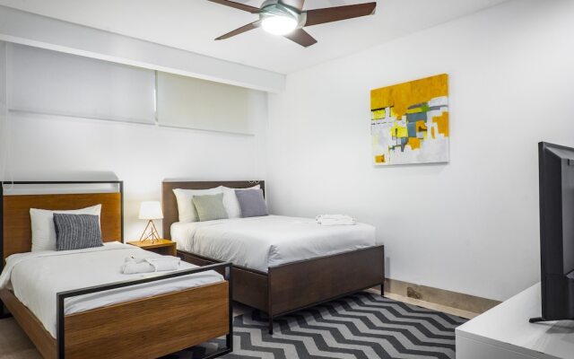 Oceana Luxury by Homing Bird