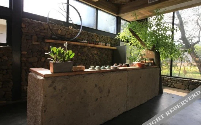 Zhongxia Dream Yeshe Rural Hotel