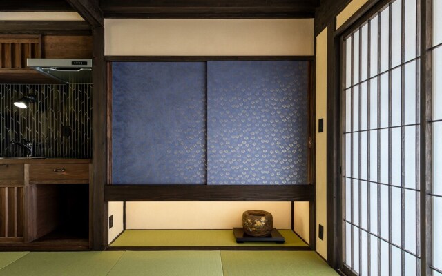 Yorozuha Machiya House