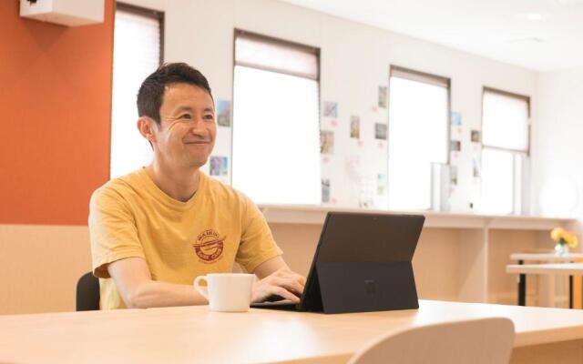 Wild Cherry Blossom-HOSTEL,TOKYO KOGANEI-