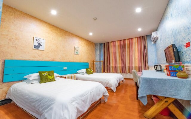 Chengdu Dreams Travel International Youth Hostel